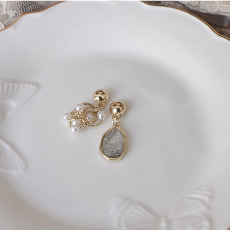 Elegant stone pearl pierce earring/M-106